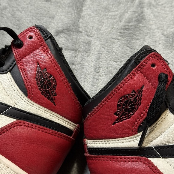 Nike Air Jordan 1 Retro High Bred Toe Size 4Y (Size 5.5 Women's) no box - Picture 9 of 12